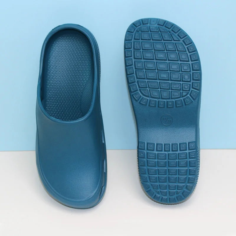 Hot Sale Clinic Surgery Shoes Light Weight Dental Clinic Clogs Anti Slip Nurse Slippers Cheap Back Strap Medical Clogs 5X03-08
