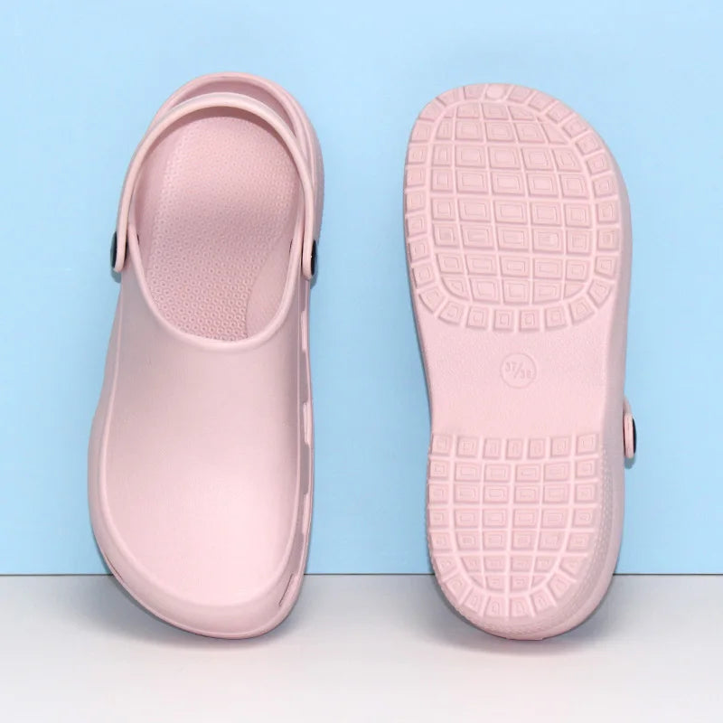 Hot Sale Clinic Surgery Shoes Light Weight Dental Clinic Clogs Anti Slip Nurse Slippers Cheap Back Strap Medical Clogs 5X03-08