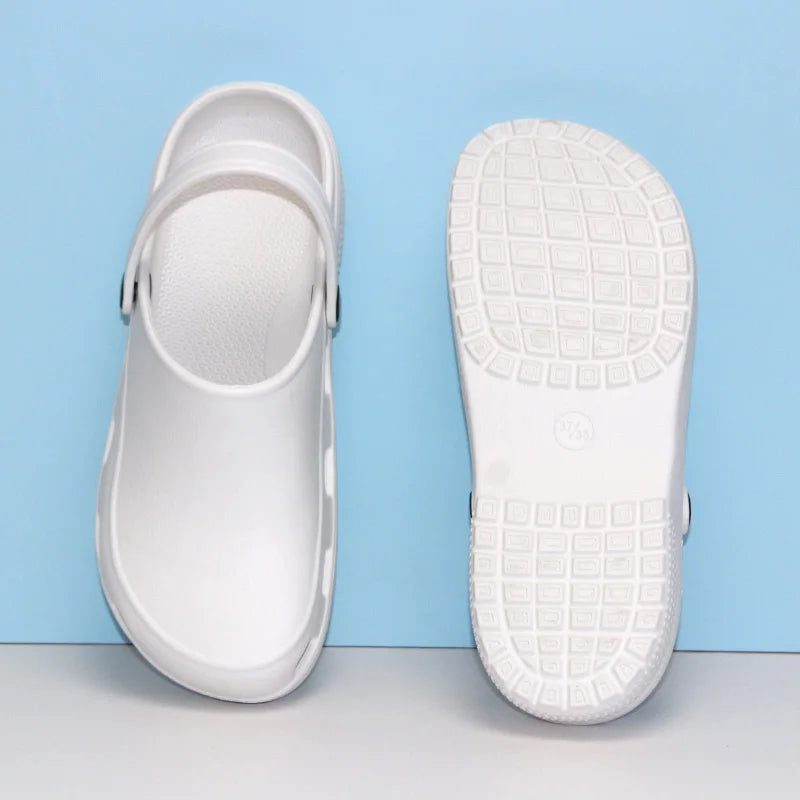 Hot Sale Clinic Surgery Shoes Light Weight Dental Clinic Clogs Anti Slip Nurse Slippers Cheap Back Strap Medical Clogs 5X03-08