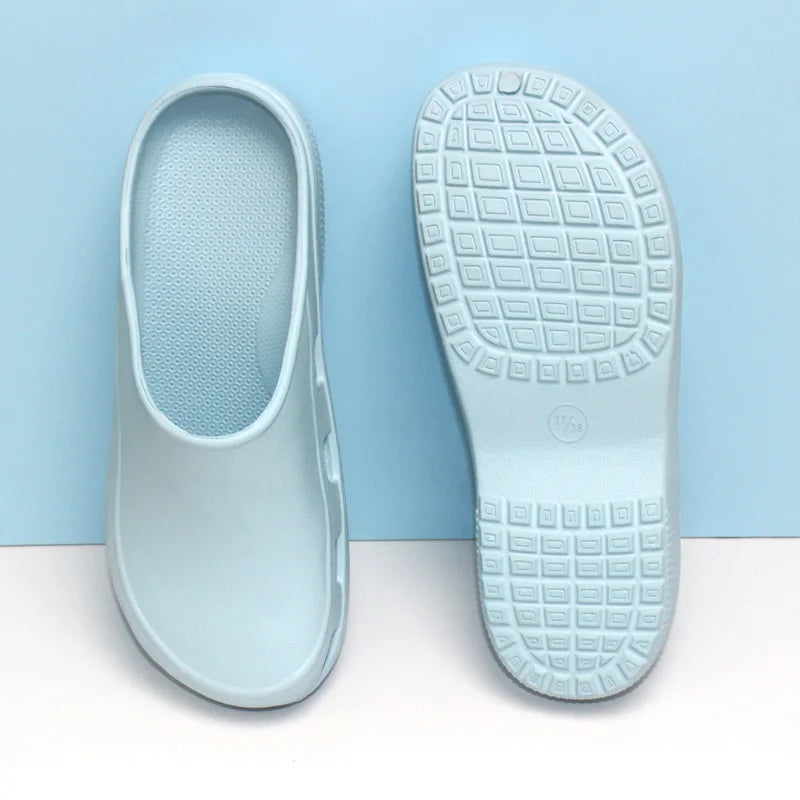 Hot Sale Clinic Surgery Shoes Light Weight Dental Clinic Clogs Anti Slip Nurse Slippers Cheap Back Strap Medical Clogs 5X03-08