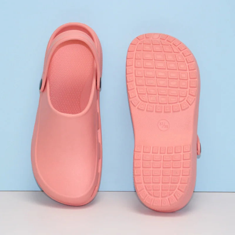 Hot Sale Clinic Surgery Shoes Light Weight Dental Clinic Clogs Anti Slip Nurse Slippers Cheap Back Strap Medical Clogs 5X03-08