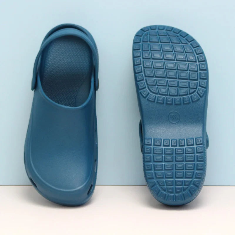 Hot Sale Clinic Surgery Shoes Light Weight Dental Clinic Clogs Anti Slip Nurse Slippers Cheap Back Strap Medical Clogs 5X03-08