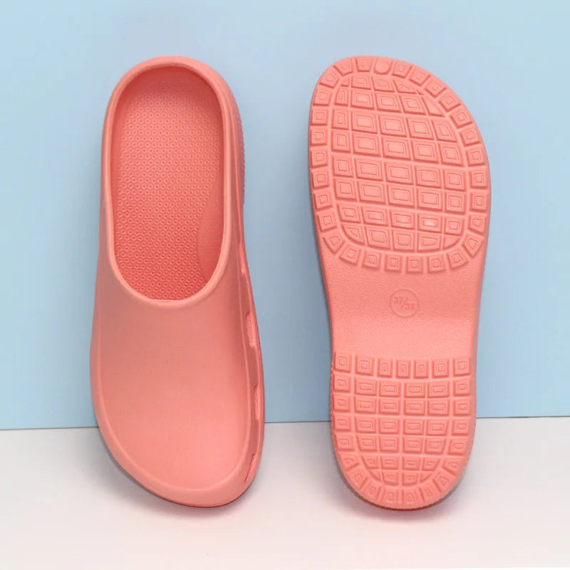 Hot Sale Clinic Surgery Shoes Light Weight Dental Clinic Clogs Anti Slip Nurse Slippers Cheap Back Strap Medical Clogs 5X03-08