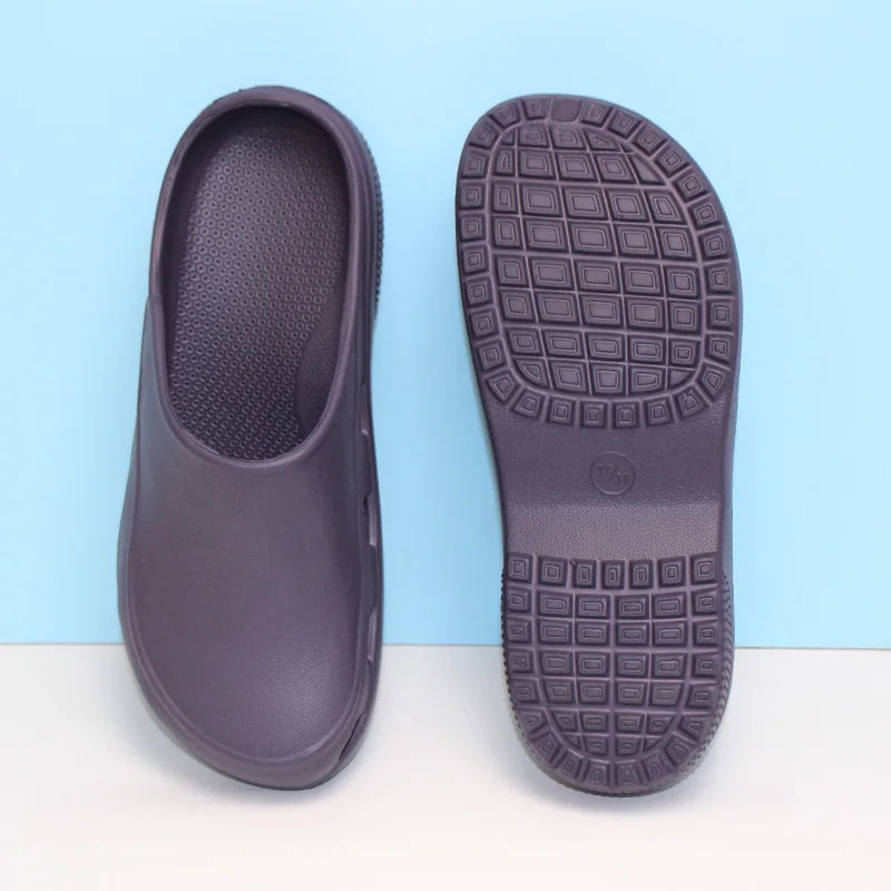 Hot Sale Clinic Surgery Shoes Light Weight Dental Clinic Clogs Anti Slip Nurse Slippers Cheap Back Strap Medical Clogs 5X03-08