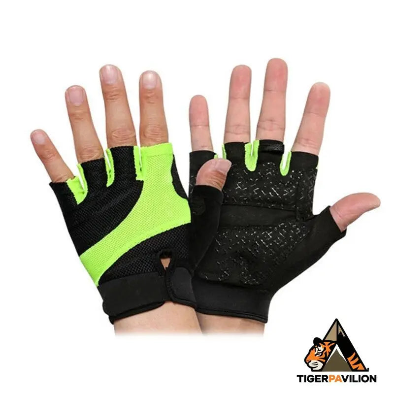 Fitness gloves, half finger, men's and women's anti slip and wear-resistant sports gloves